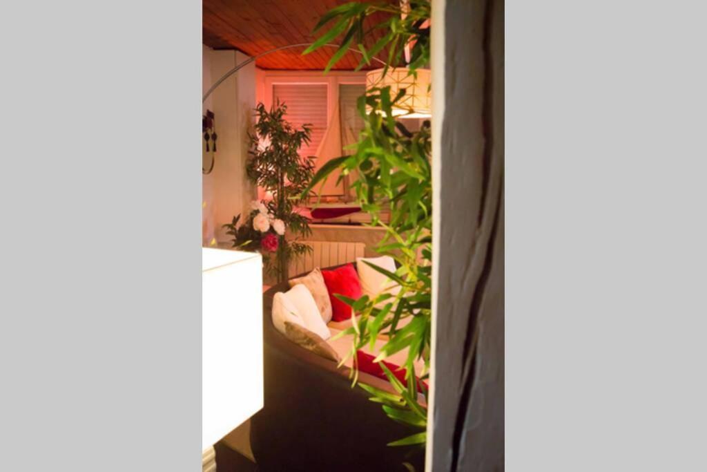 Gite Love Dream - Le Gite Romantique Ger (Manche) Exterior foto