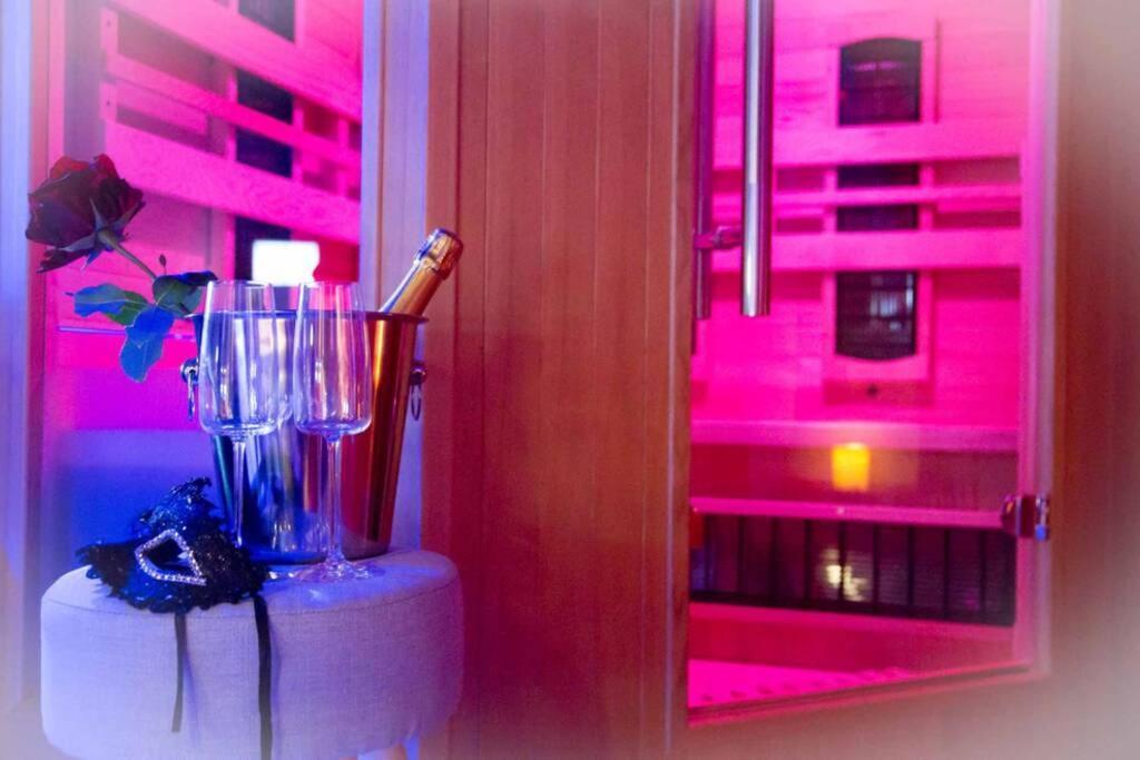 Gite Love Dream - Le Gite Romantique Ger (Manche) Exterior foto